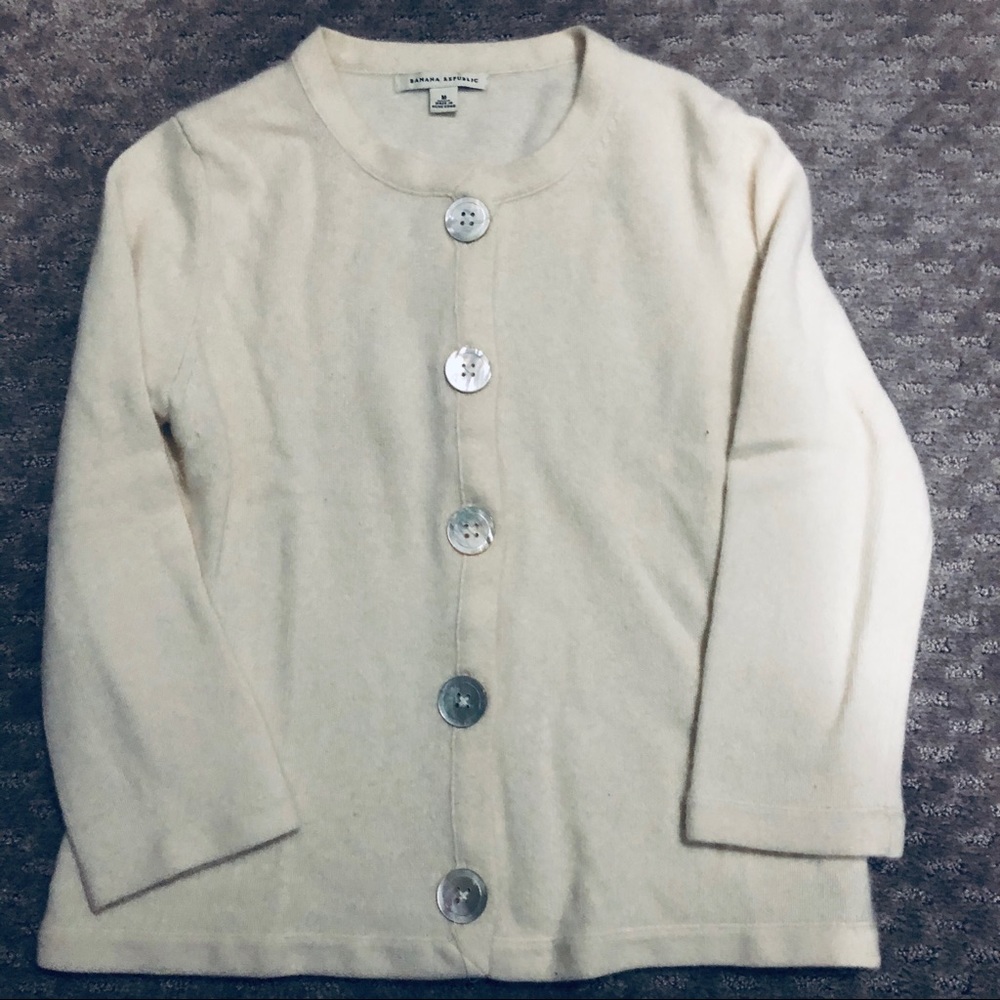 Banana Republic Soft, Ivory white cardigan